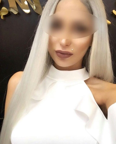 Avrupa Yakası Sarışın Kadın Escort Selenay