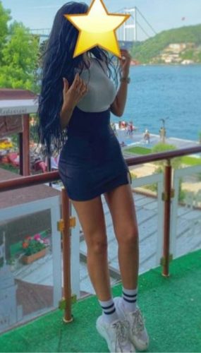 Unutulmaz dans yapan escort Kamile