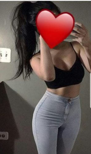 Unutulmaz dans yapan escort Kamile